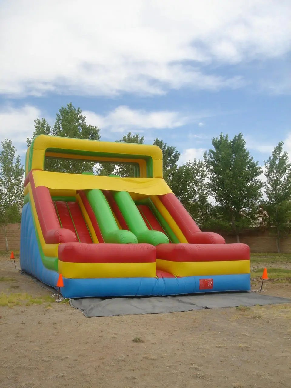 22ft dual lane inflatable slide for rent in Las Vegas