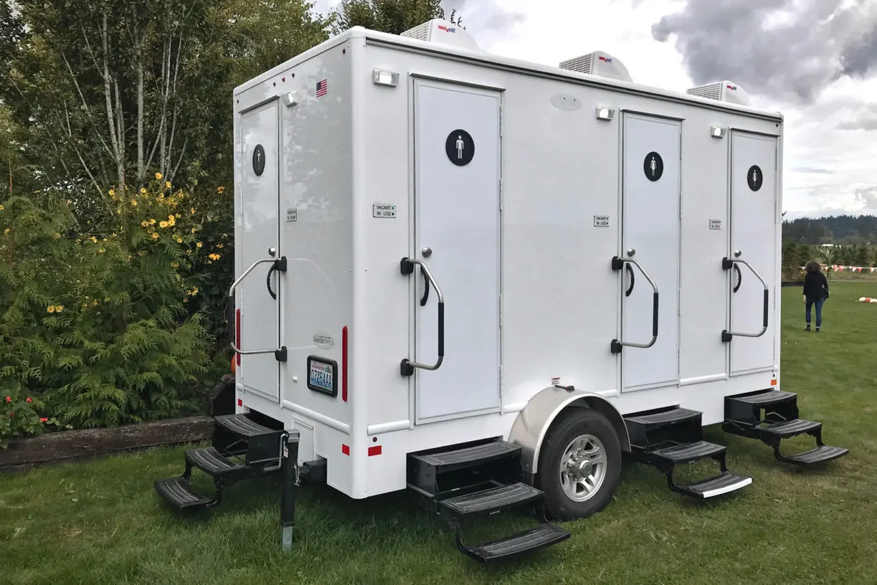 Premium portable restroom facilities for rent in Las Vegas