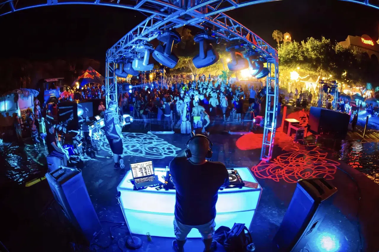 Professional dj services event entertainment for rent in Las Vegas