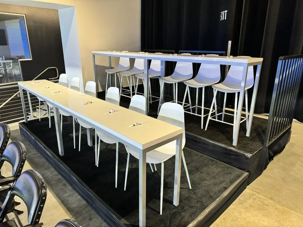 Tiered media risers and press seating
